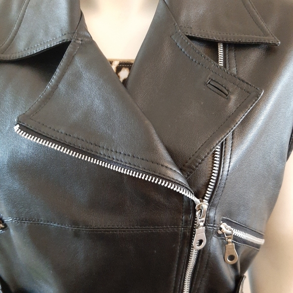 🎄 NWOT Biker vest - punk rock chic - faux leather - Picture 6 of 8